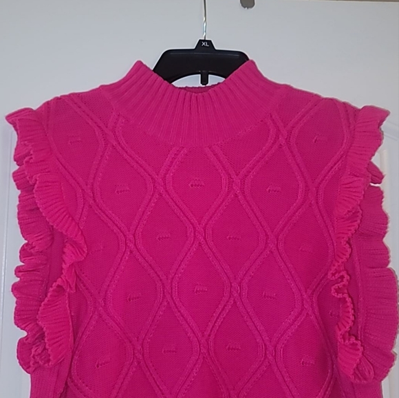 Solid Color Ruffled Hem Rhombus Knitted Vest Sweat / Hot Pink 8/10(L) - Picture 3 of 3